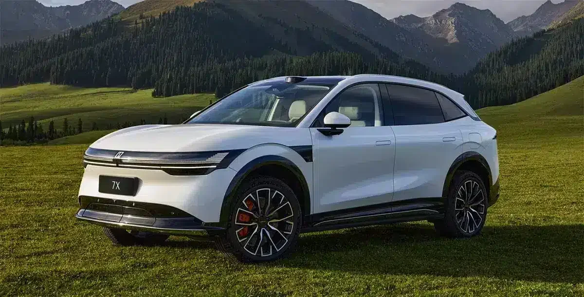 テスラModel Yを追う吉利：極氪7X、欧州攻略の現実