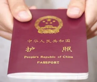 日本政府による中国人向けビザ発給要件の緩和