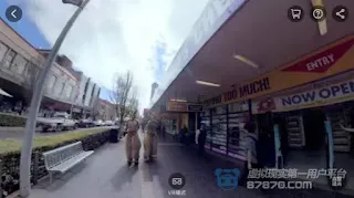 VR空間内での商品詳細と360度確認機能