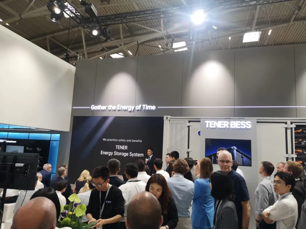 Intersolar EuropeのCATLブースに展示された天恒(TENER)の実機