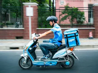 スターバックスとEle.meの提携